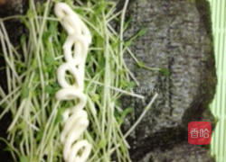 海苔豆苗卷的做法图解2