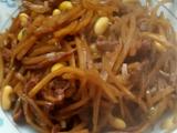 肉丝炒芥菜疙瘩。