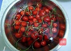 水煮樱桃的做法图解2