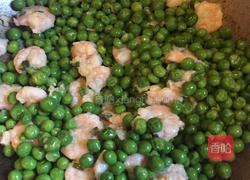 豌豆清炒虾仁的做法图解6