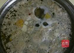 黄芪当归香菇炖鸡的做法图解2