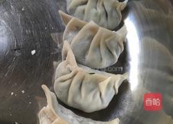 菠菜鲜菇猪肉饺的做法图解6