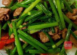 韭菜花小炒肉的做法图解5