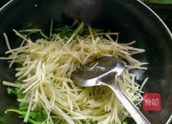 青椒土豆丝的做法图解7