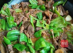 青椒烧鸽肉的做法图解12