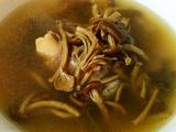 茶树菇筒骨汤