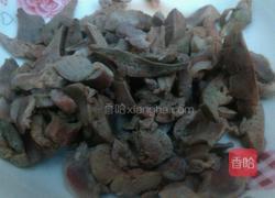 酸豆角炒鸡珍的做法图解3