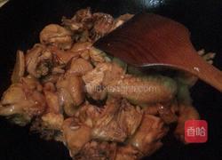 小鸡炖蘑菇的做法图解18