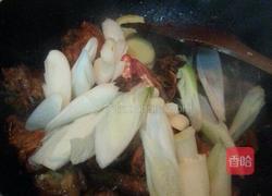 小鸡炖蘑菇的做法图解19