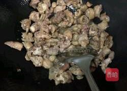 麻辣鸡块的做法图解1