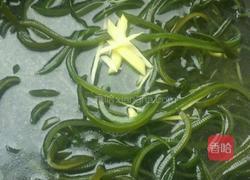 凉拌海带丝的做法图解1
