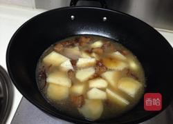 土豆红烧肉的做法图解4