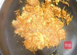 红萝卜炒鸡蛋的做法图解5