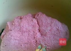 草莓豆沙包的做法图解2