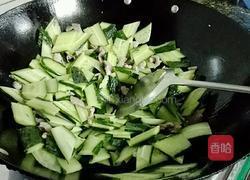 青瓜炒肉的做法图解4