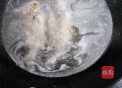 豆腐黄腊鱼汤的做法图解3