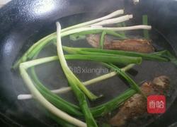 鲫鱼汤的做法图解4