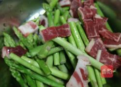 鱼子酱牛排凉面的做法图解4