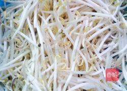 清炒绿豆芽的做法图解1