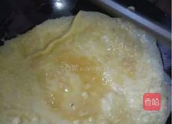 香芹炒鸡蛋的做法图解2