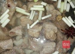 糖醋排骨粤式的做法图解2