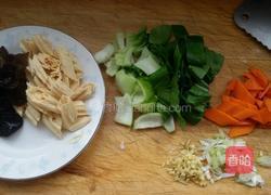 清炒素食菜的做法图解2