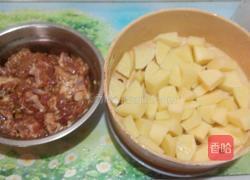 土豆烧排骨的做法图解2