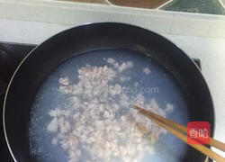 香菇皮蛋瘦肉粥的做法图解3