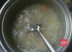皮蛋胡萝卜瘦肉粥的做法图解3