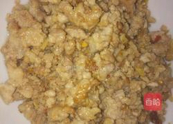 肉末菜豆腐(想要好看，可以炒点辣椒油淋上去)的做法图解3