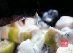 水果沙拉的做法图解4