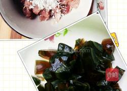 皮蛋瘦肉粥的做法图解2
