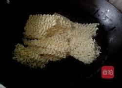 简易版鸡蛋面的做法图解2