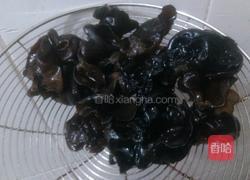 虫草花鸡汤浸云耳的做法图解4