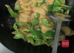 爆炒尖椒土豆片的做法图解4