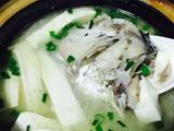 鲫鱼豆腐汤