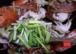 姜葱炒螃蟹的做法图解5