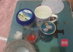 彩虹椰汁膏的做法图解1