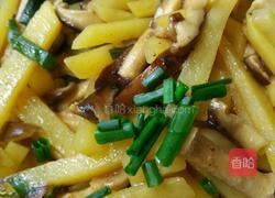 香菇焖土豆的做法图解7