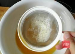 牛奶炖蛋的做法图解5