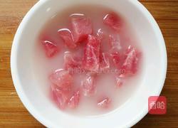 肉丁炒青红椒的做法图解4