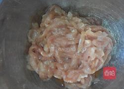 蒜苔炒肉的做法图解2
