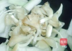 冬瓜蘑菇紫菜汤的做法图解4