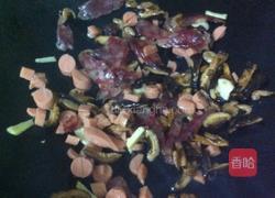 排骨腊肠饭（电饭煲版）的做法图解2