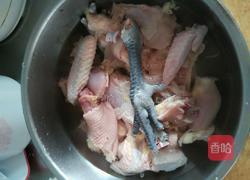土豆炖鸡的做法图解1