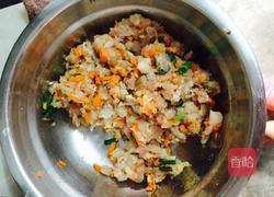 肉末秋葵香菇面的做法图解2