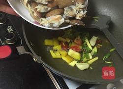 炒花甲的做法图解4