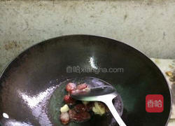 空心菜苗炒腊肠的做法图解4
