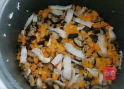 香菇胡萝卜肉丝饭的做法图解6