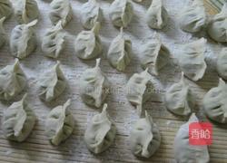 猪肉芹菜饺子的做法图解10